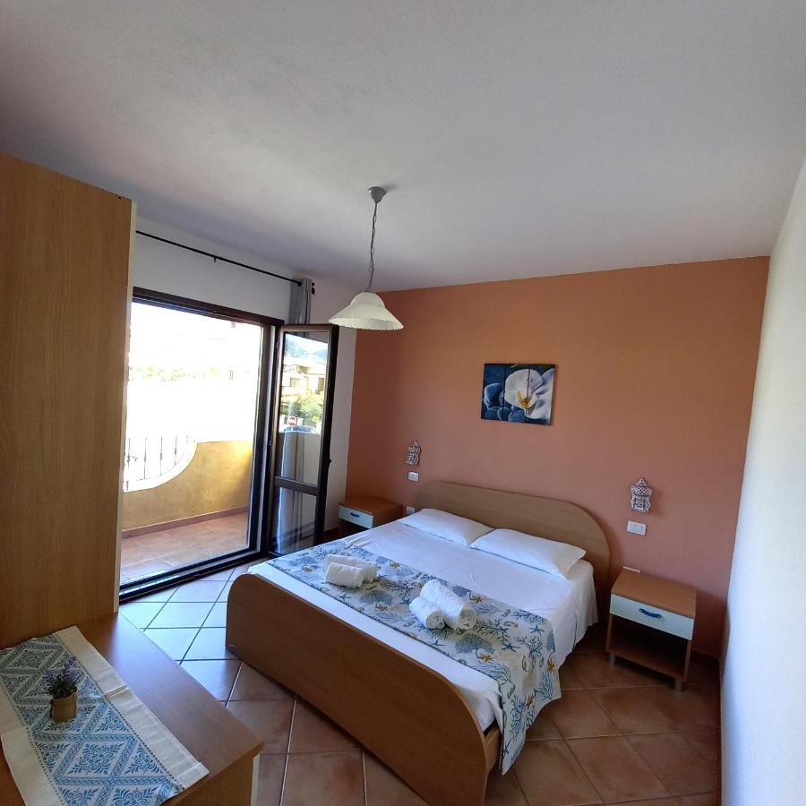 Appartamenti Il Glicine Villasimius Exterior foto
